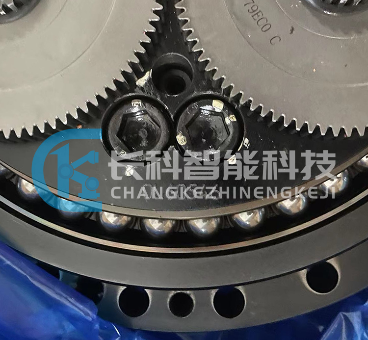 發那科R-2000iB/210F二軸三軸減速機 發那科R-2000iB/210F二軸三軸減速機